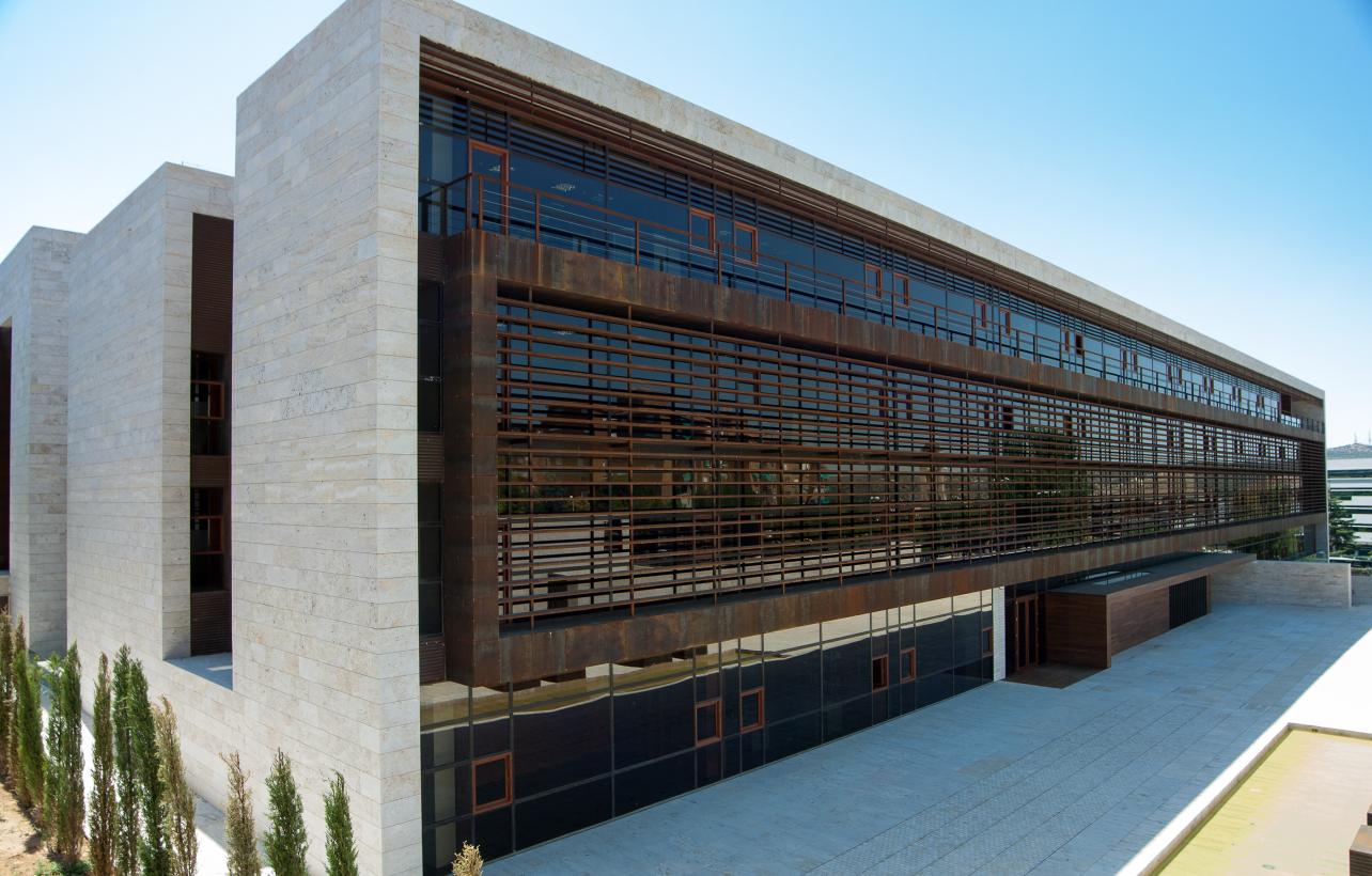 Castilla-La Mancha avanza en el Plan Regional contra la resistencia a los antibióticos