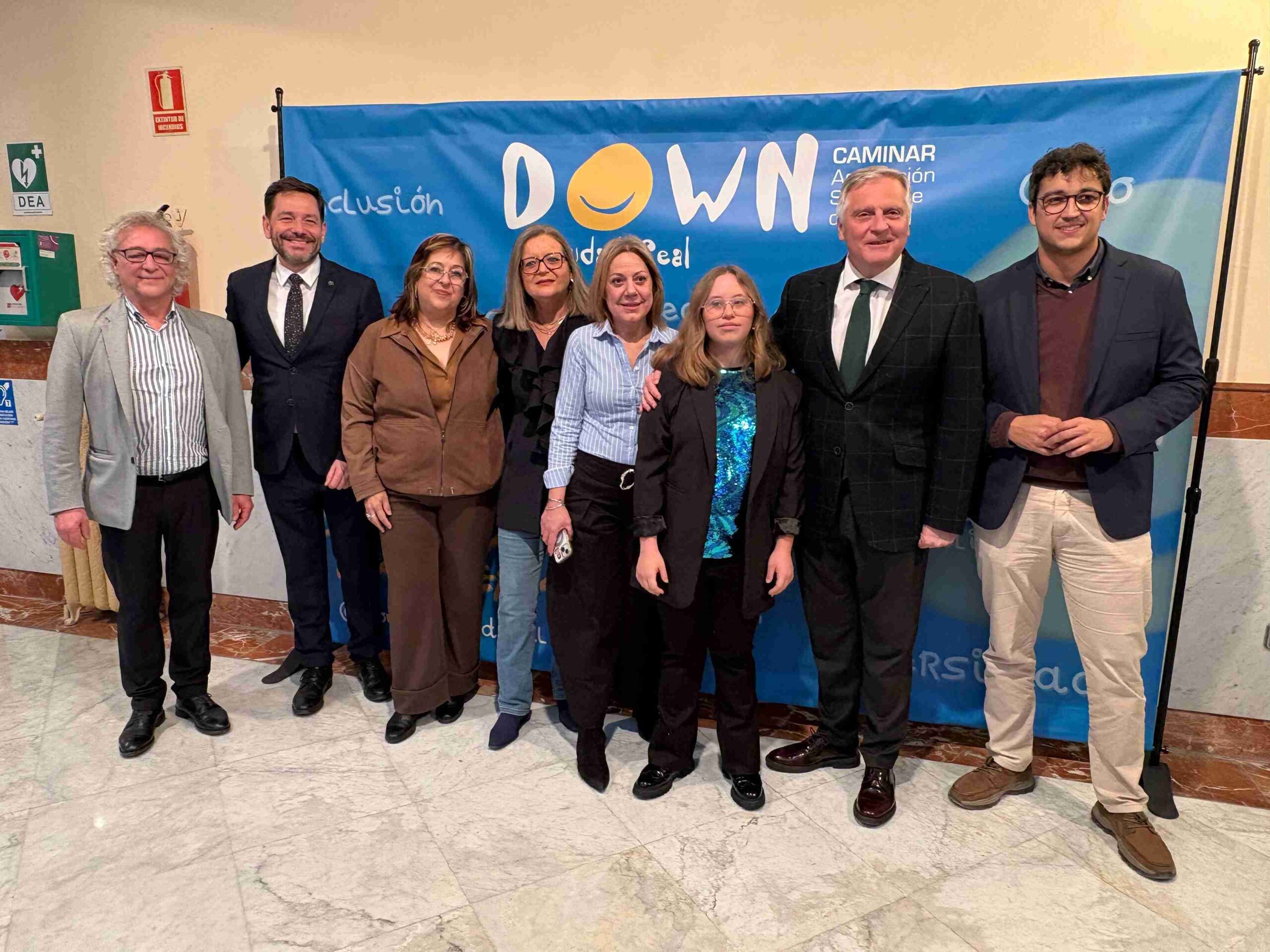 Down Caminar premia al Patronato Municipal de Personas con Discapacidad como institución solidaria