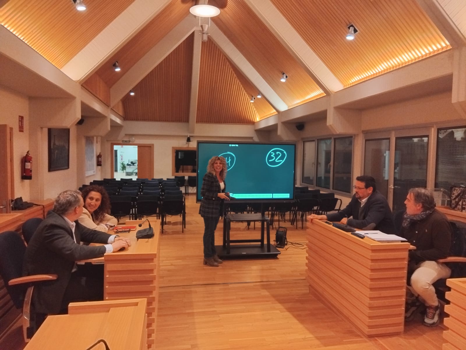 El Ayuntamiento planifica Ciudad Real Fashion Week 2026 y medidas para el comercio local