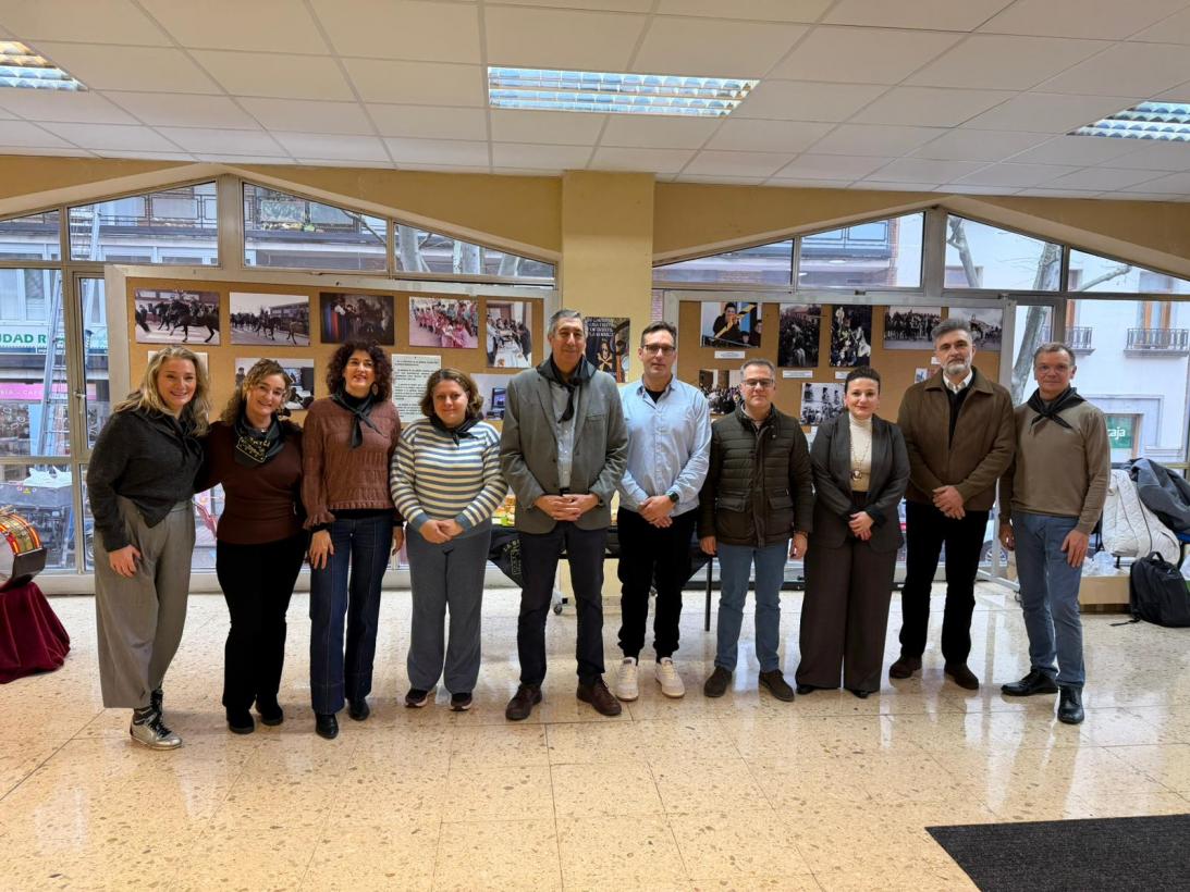 El CEIP Santiago el Mayor muestra La Borricá del carnaval de Torrenueva