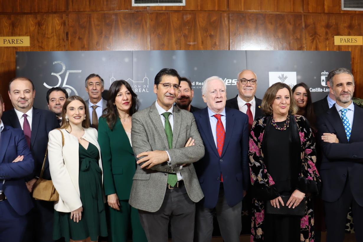 El Gobierno de Castilla-La Mancha reconoce el papel del periodismo profesional ante la desinformación