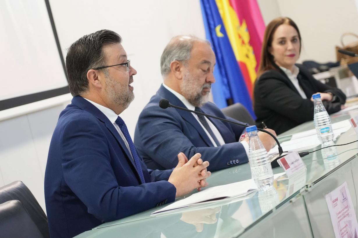 El Gobierno regional invita a jóvenes de Castilla-La Mancha a estudiar en la UCLM