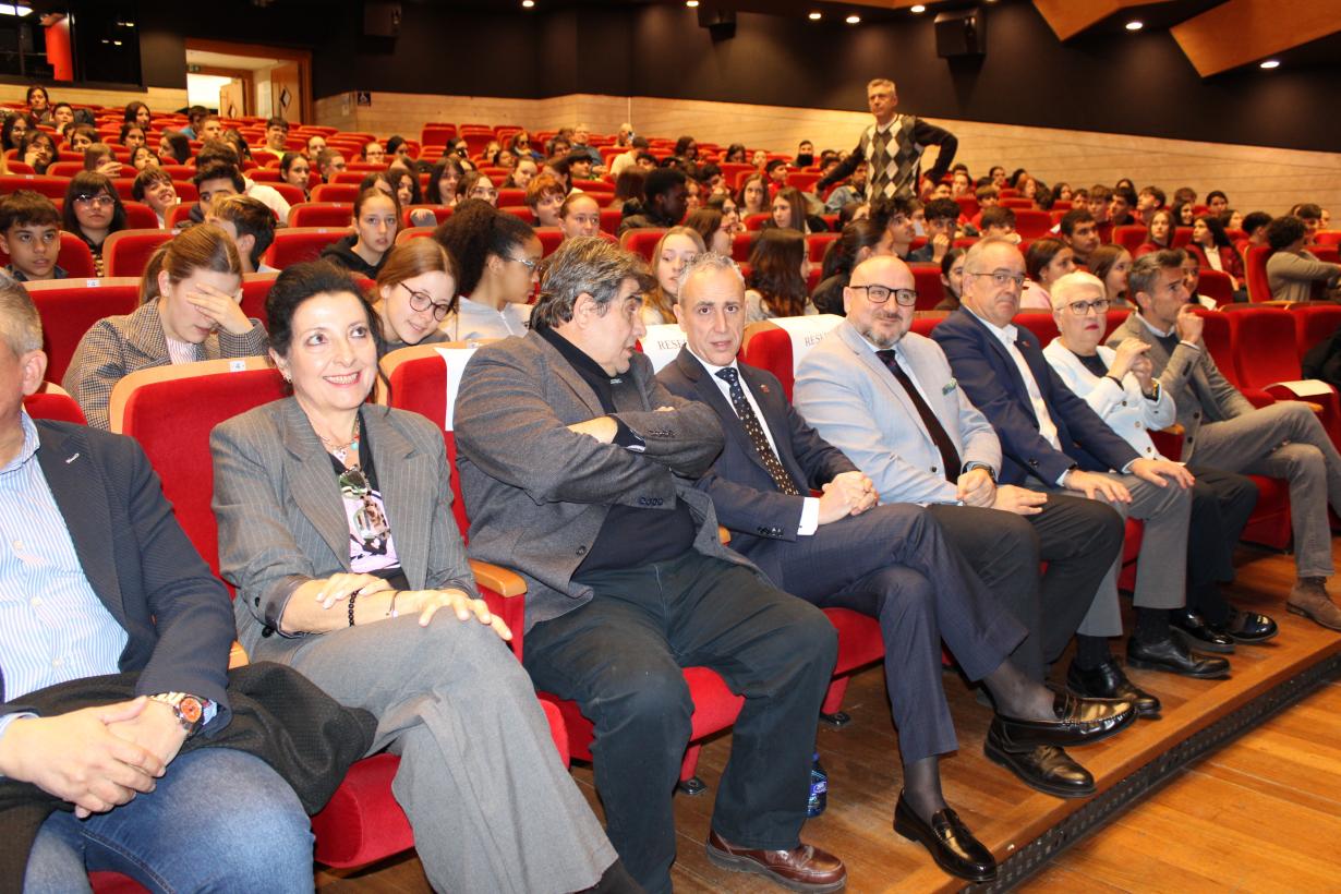 La Gerencia de Puertollano reúne a 700 asistentes y aborda acoso y salud mental