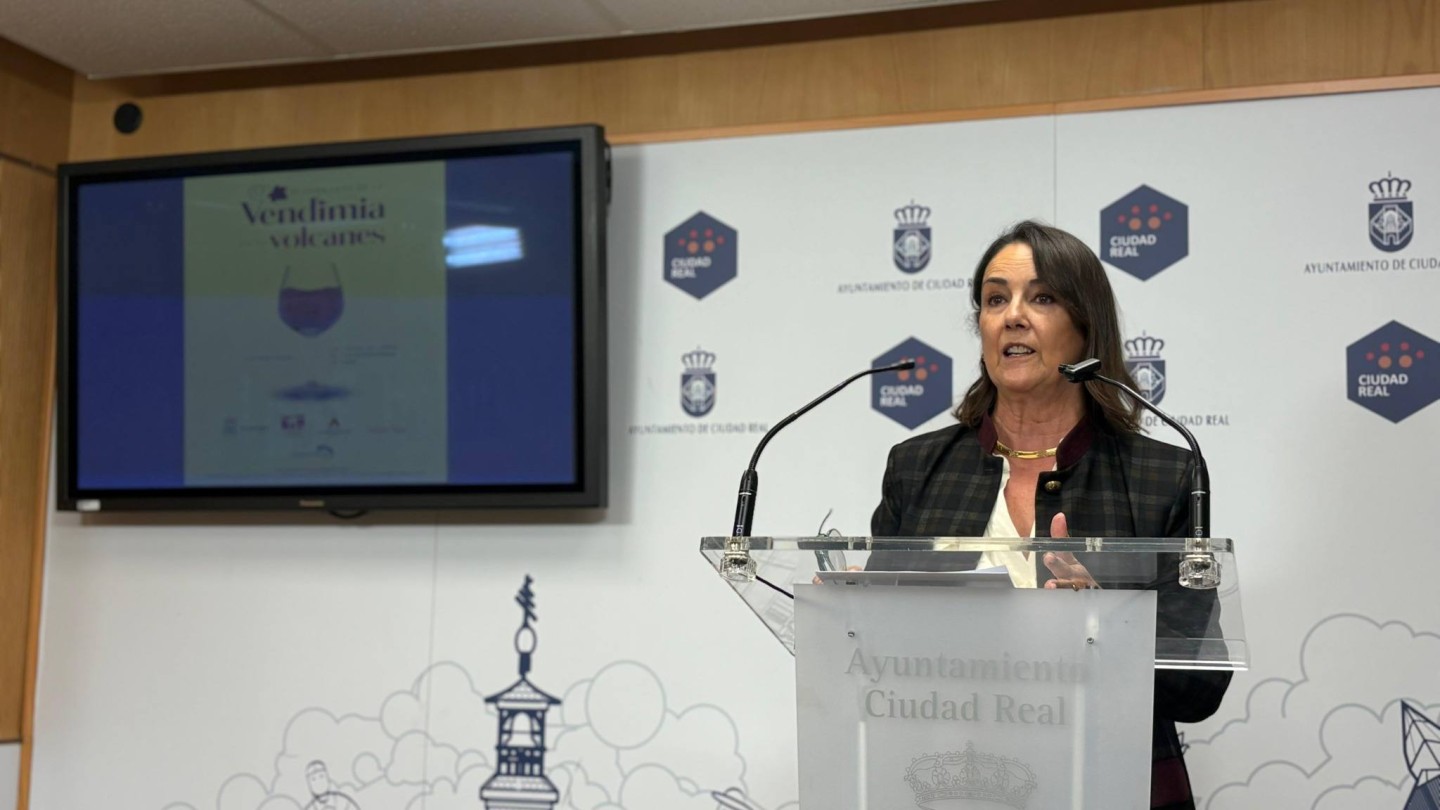 ciudad real celebra la 4a vendimia entre volcanes con visitas guiadas catas y