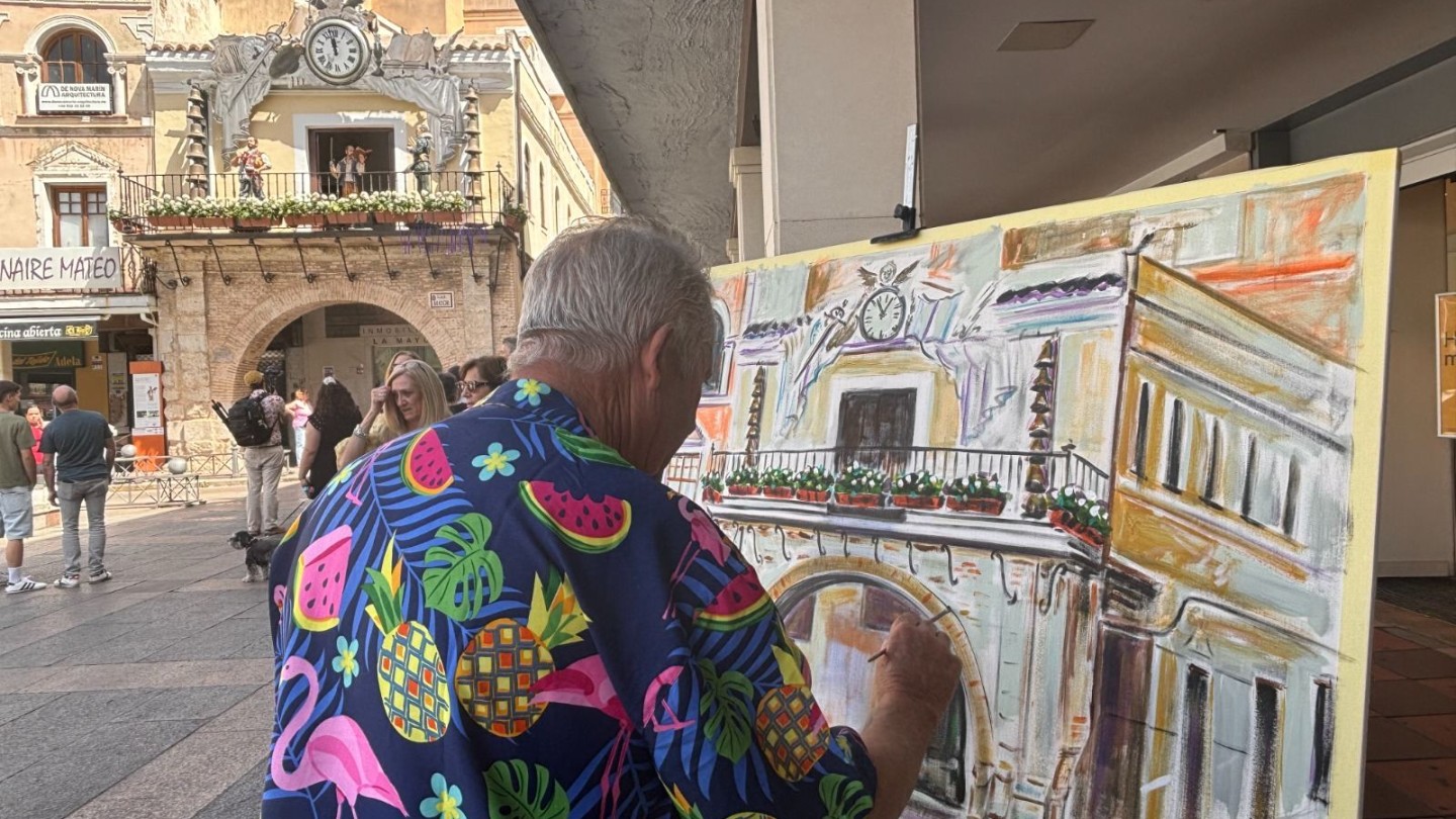 ciudad real pinta llena de arte el centro con 47 artistas y 400
