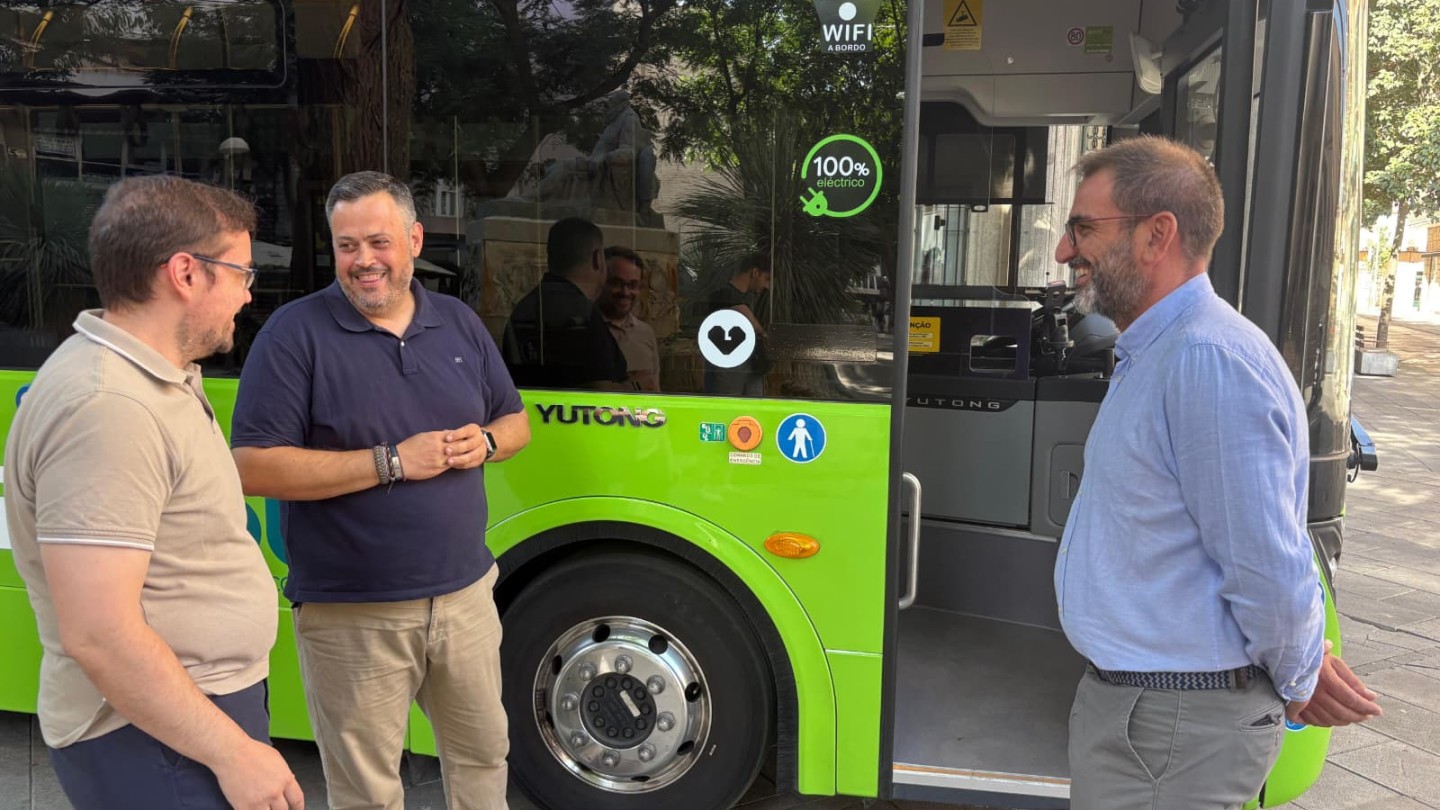 ciudad real prueba un autobus 100 electrico en todas las lineas