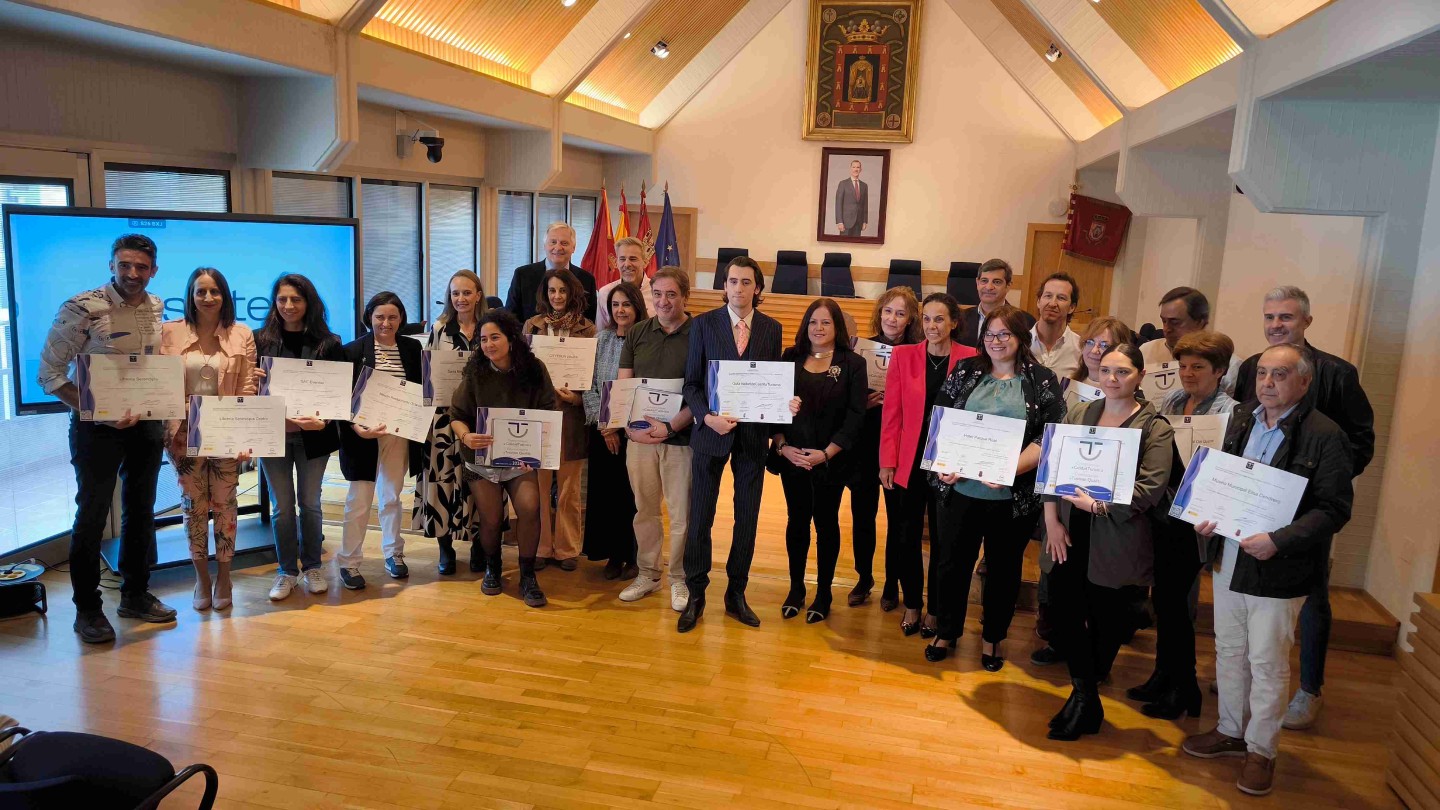 ciudad real suma 30 distintivos sicted en empresas y entidades