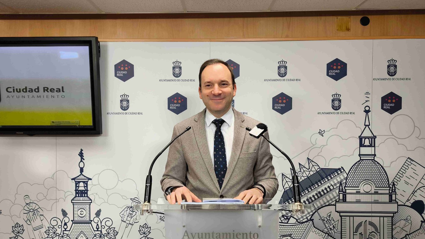 el ayuntamiento de ciudad real aprueba el expediente del asfaltado de la calle