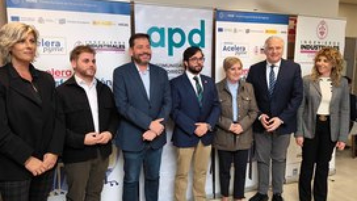 francisco canizares destaca la presencia de la oficina acelera pyme en ciudad