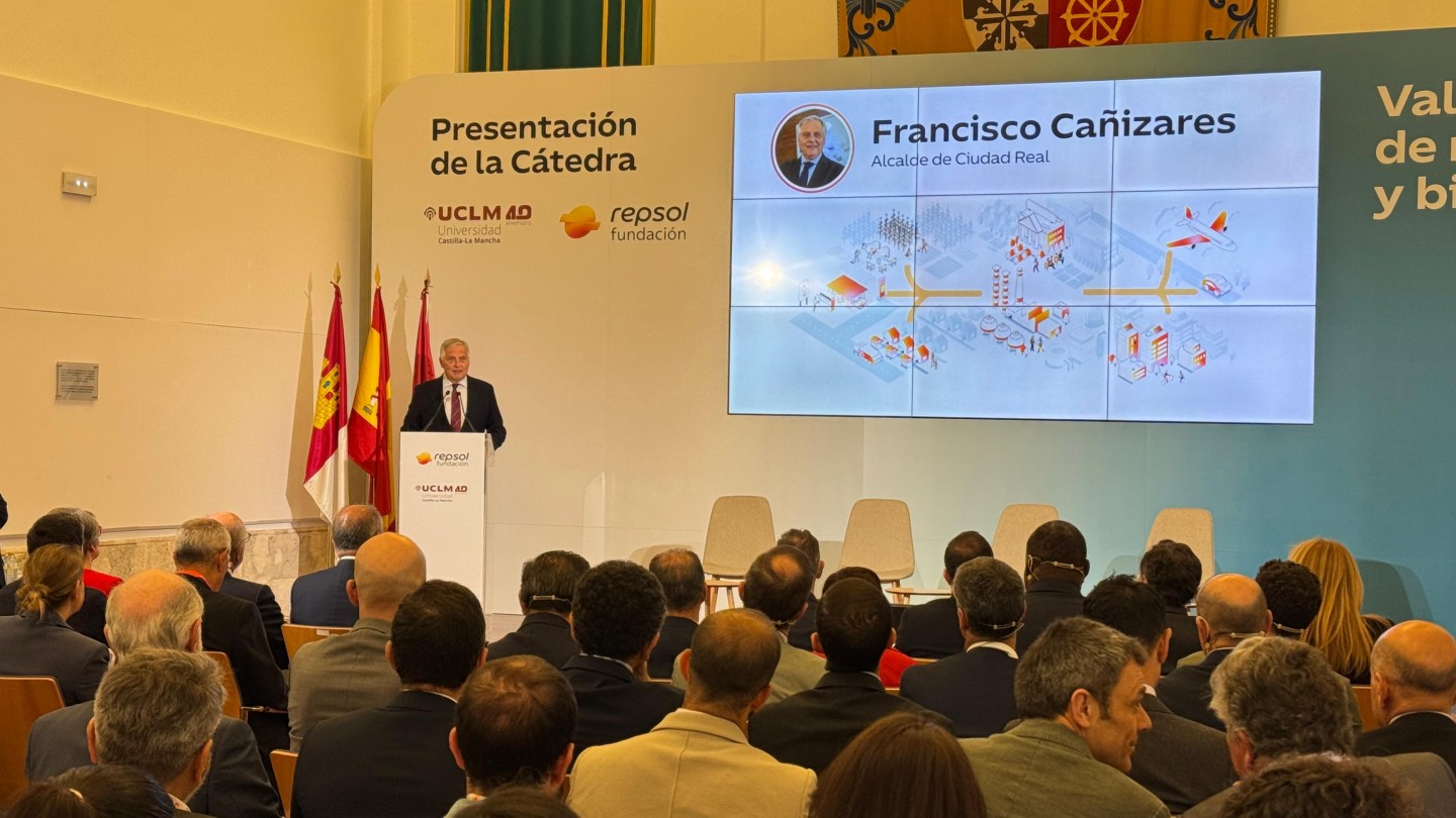francisco canizares ensalza el valor de la nueva catedra de transicion ecologica uclm fundacion
