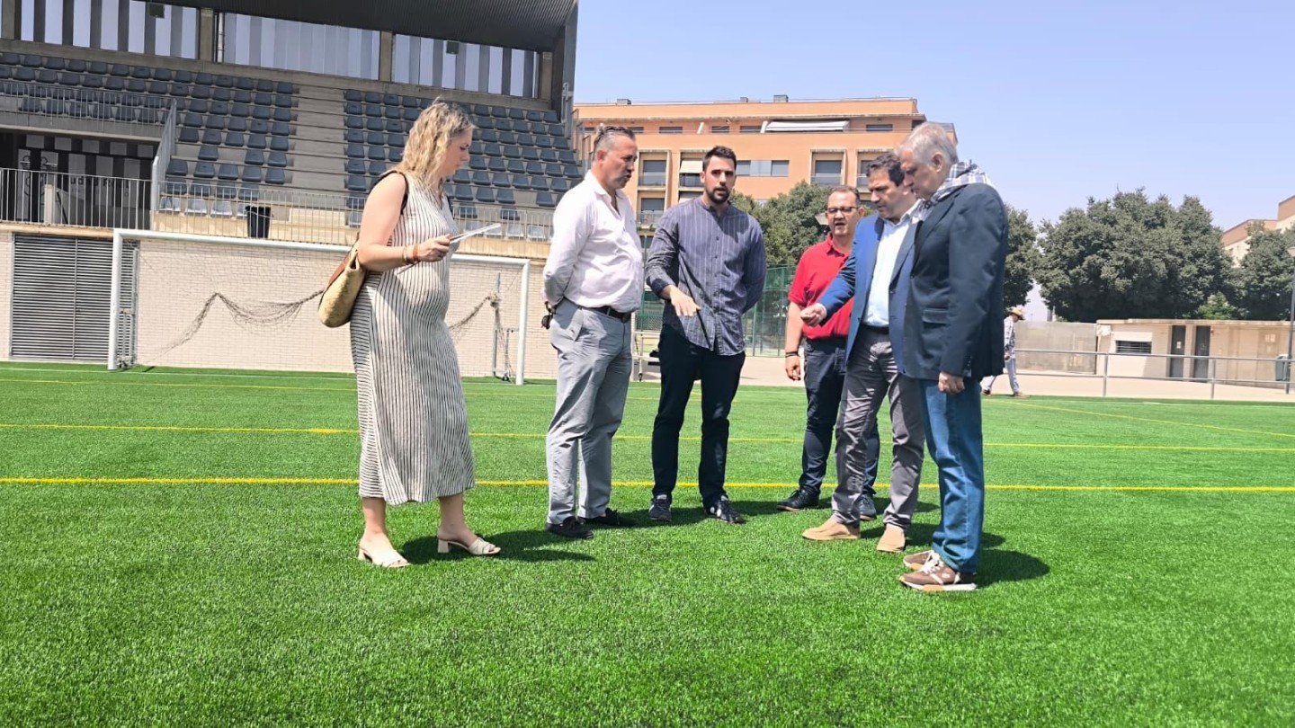 la ciudad deportiva sur estrena cesped de ultima generacion con apoyo municipal y